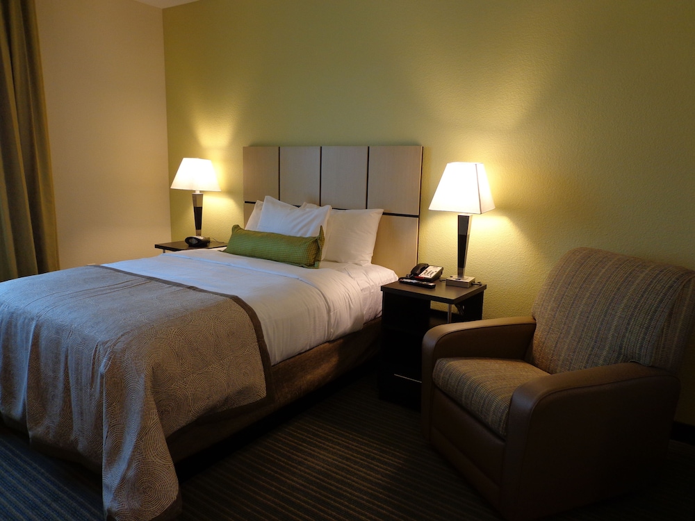Candlewood Suites Monahans by IHG - photo 10