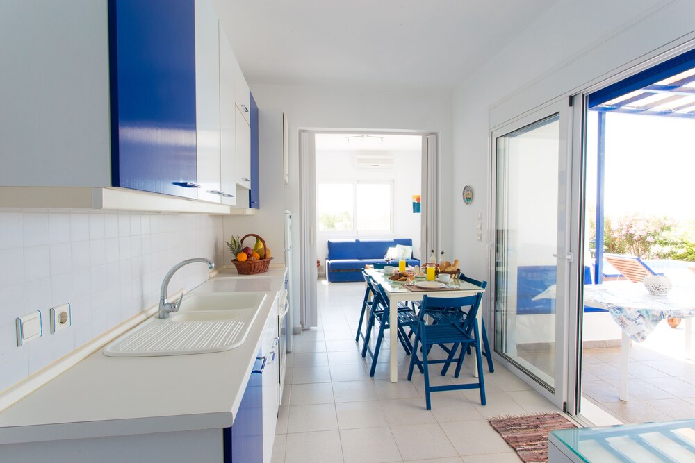 White Blue Villa — 4-Star Luxury Hotel in Rodos, Greece