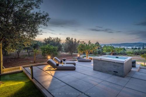 Orange Tree - carbon neutral hotel in Porto Cheli