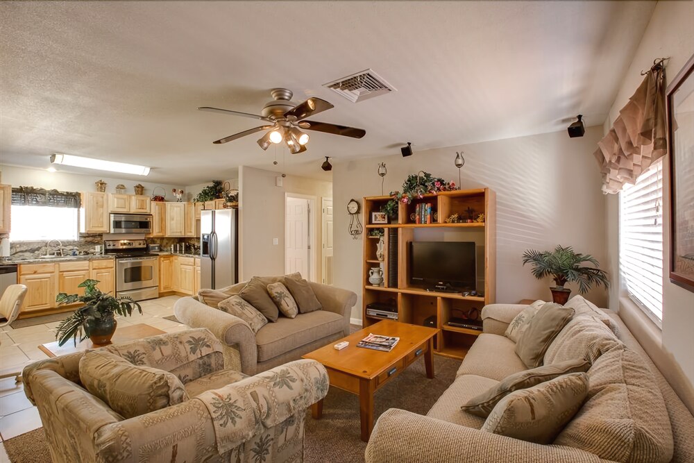Dream Manor Inn - photo 17