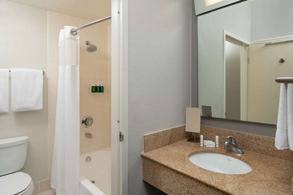 Sonesta Select Miami Lakes - photo 19