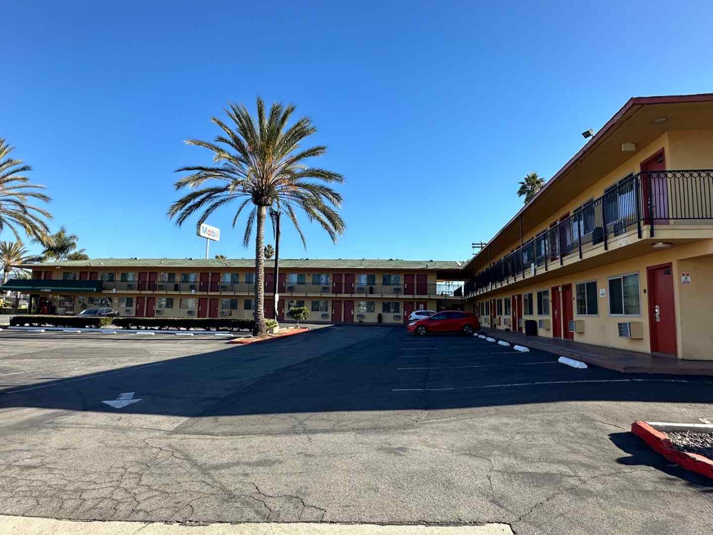 Hotel Avenida Oceanside Camp Pendleton - photo 20
