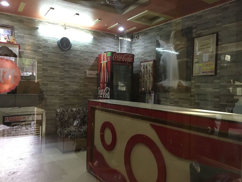 Hotel Ram Saroj Palace — hotel in Sagar