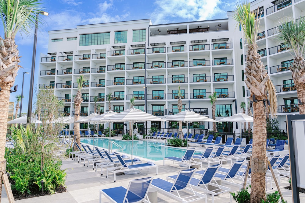 The Perry Hotel Naples - photo 2