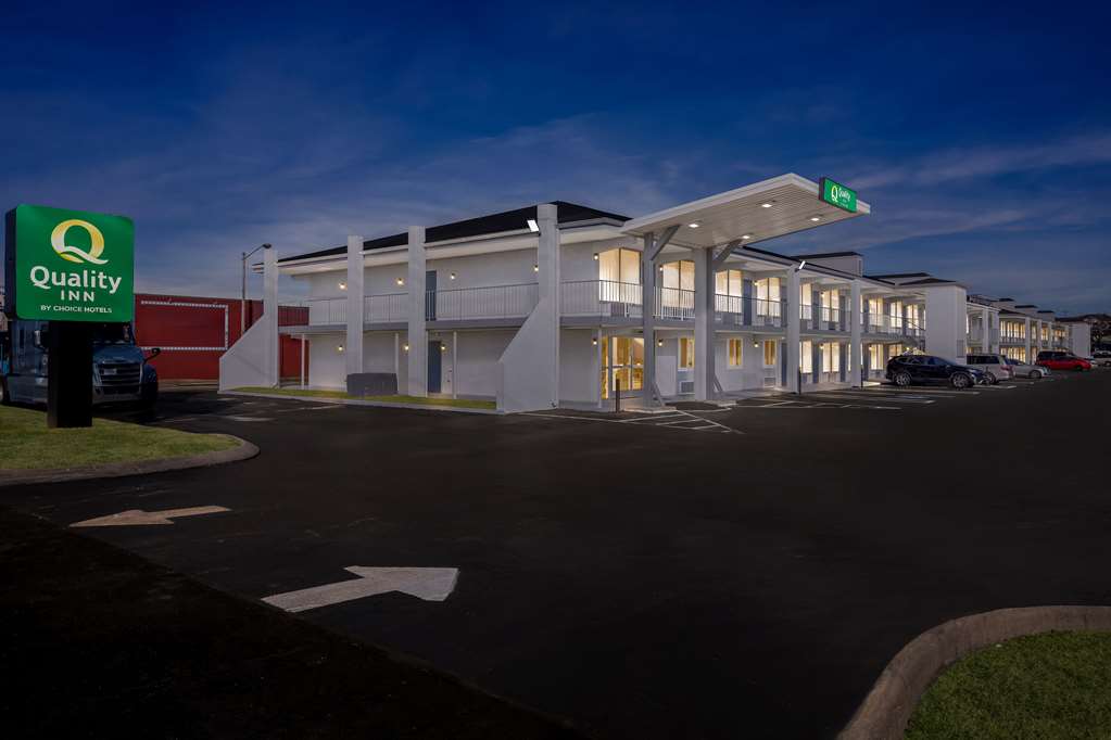 Quality Inn Nashville Opryland Area - photo 4