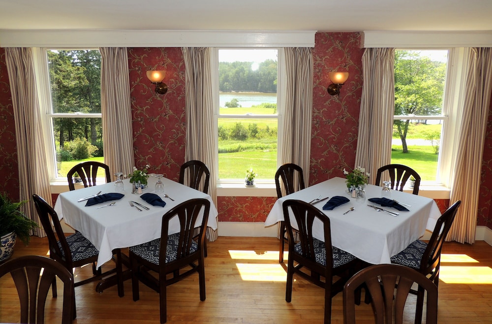 Chandler River Inn - photo 25