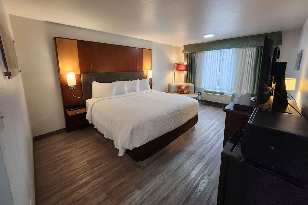Clarion Inn Idaho Falls Riverfront - photo 40