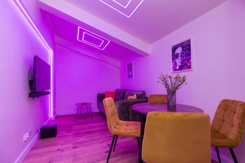 ShortStayPoland Żelazna — 4-Star Luxury Hotel in Warsaw, Poland