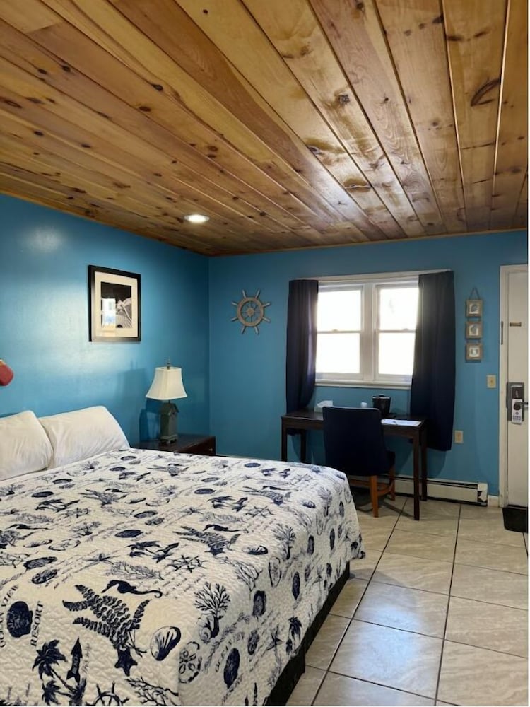 White Birches Motel - photo 45