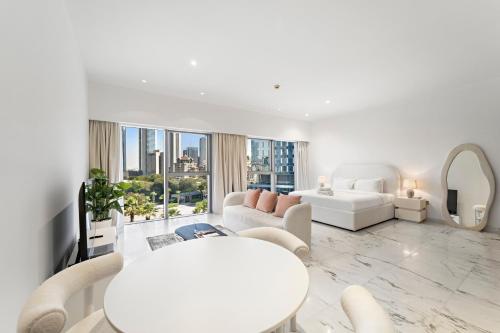 Studio Central Park DIFC — 4-Star Luxury Hotel in Dubai, United Arab Emirates