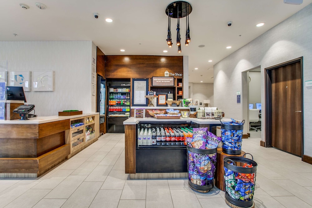 Hilton Garden Inn North Dallas Central Expy - photo 29