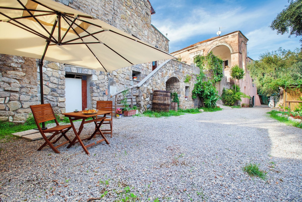 Gaiano Apt — 4-Star Luxury Hotel in Sorrento, Italy