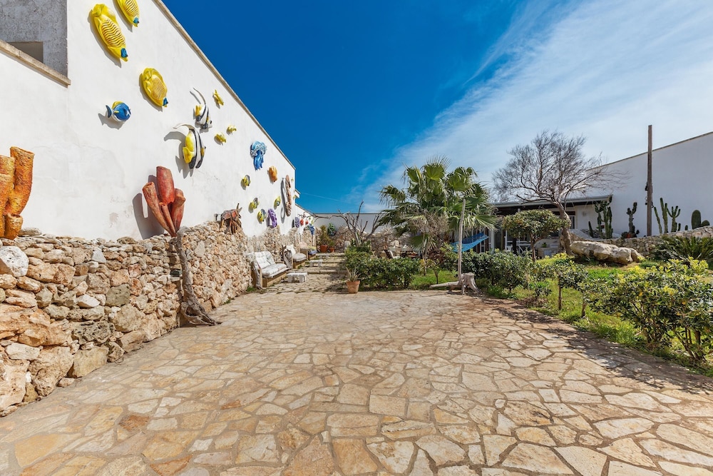 Residenza Artistica by BarbarHouse — 4-Star Luxury Hotel in Lecce, Italy