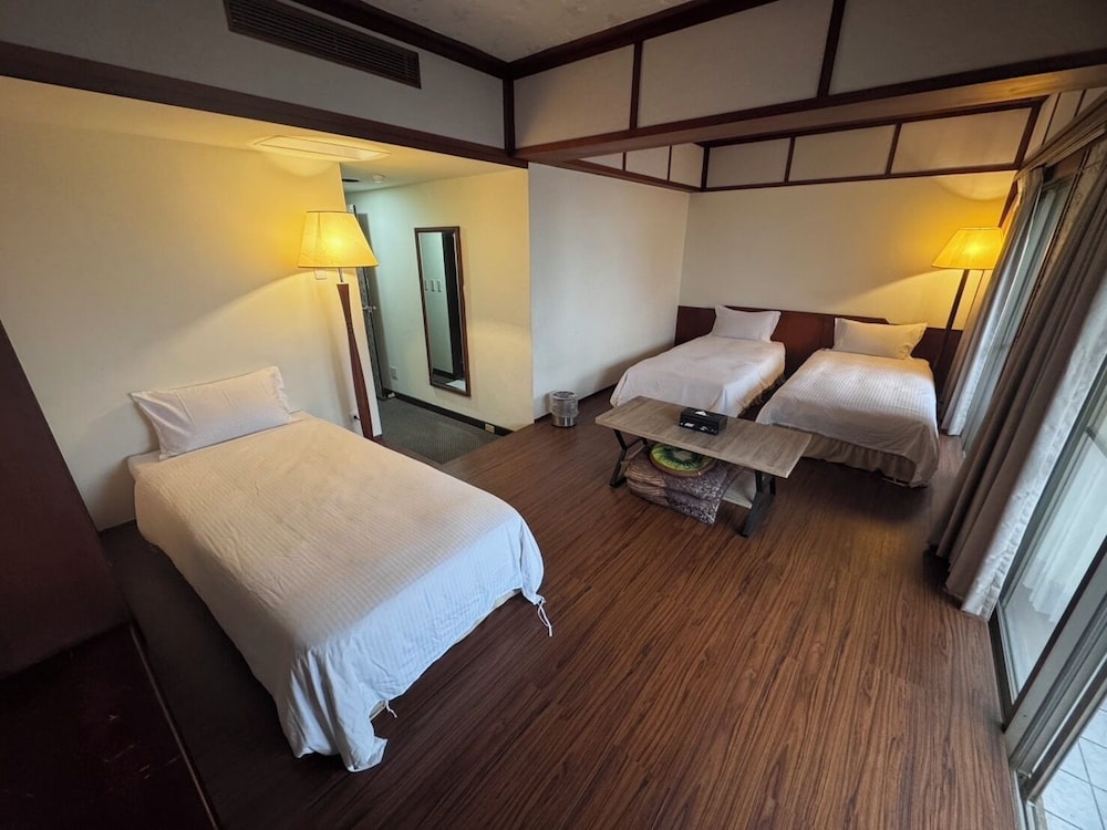 The Glory Hotel — Yilan — photo 2