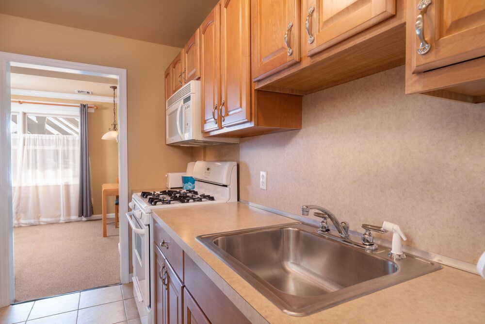 Heron Suites - photo 8