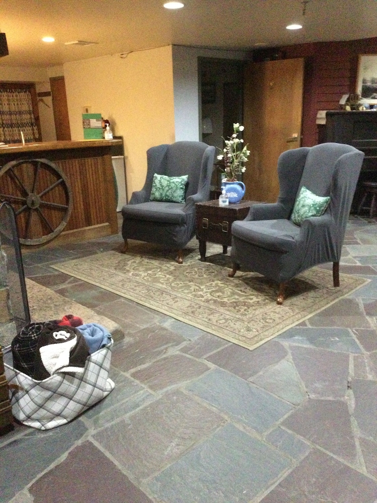 Stagecoach House Inn - photo 7