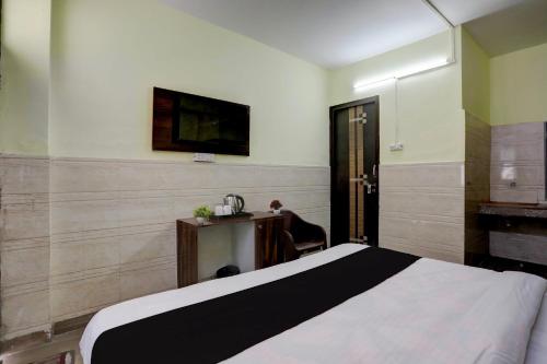 Hotel O vista 18 inn in Noida, India