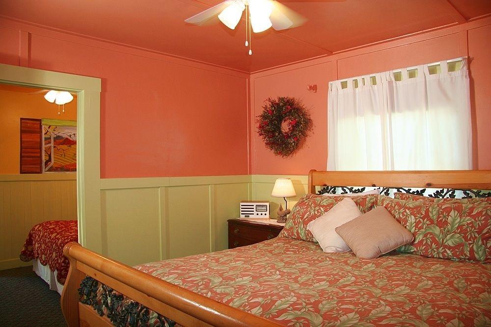 Chelsea Garden Inn - photo 11