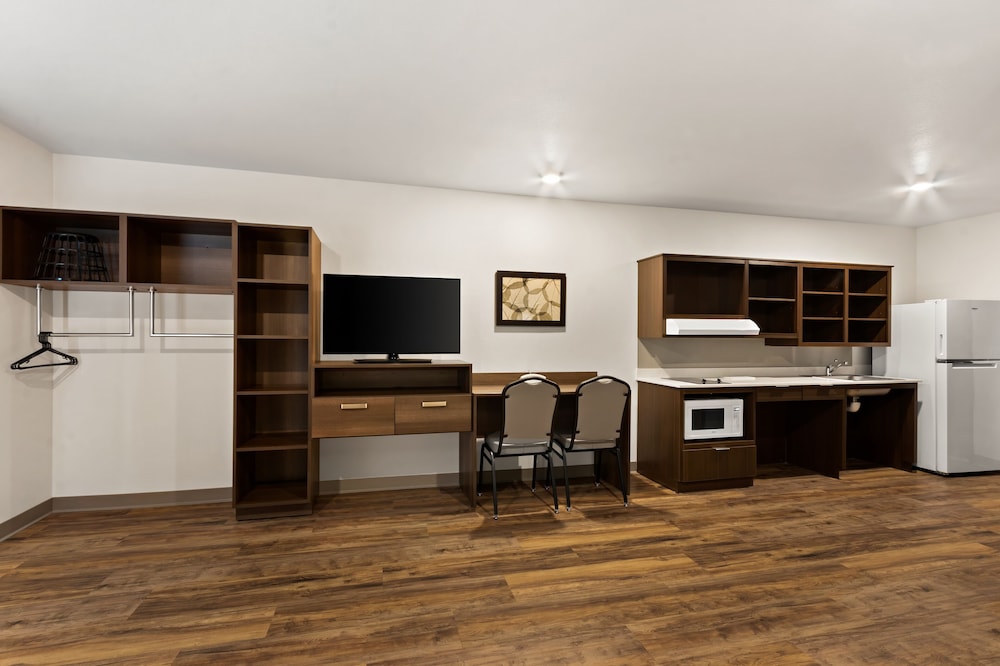 Woodspring Suites Tolleson Phoenix West - photo 8