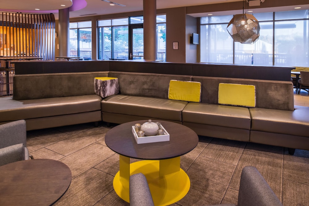 SpringHill Suites by Marriott Kingman Route 66 - photo 6