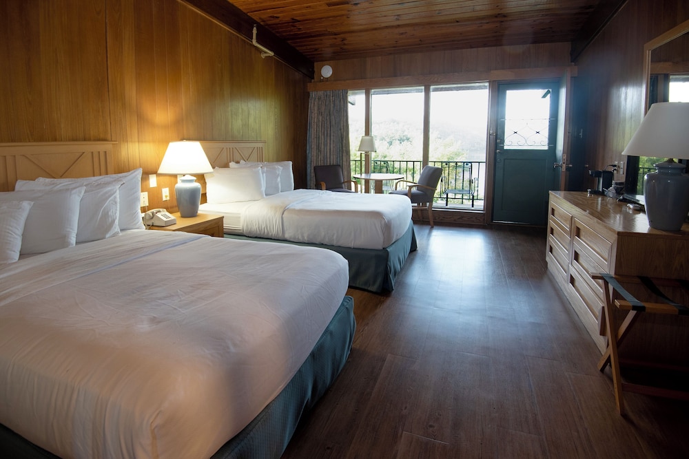 Buckhorn Lake State Resort Park - photo 8