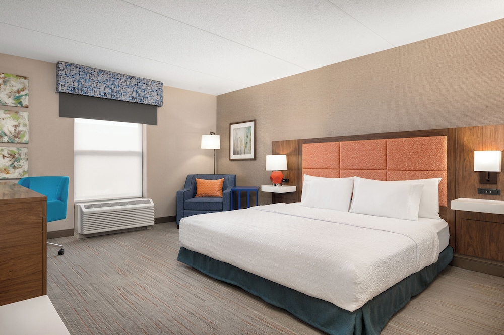 Hampton Inn Bloomsburg - photo 23
