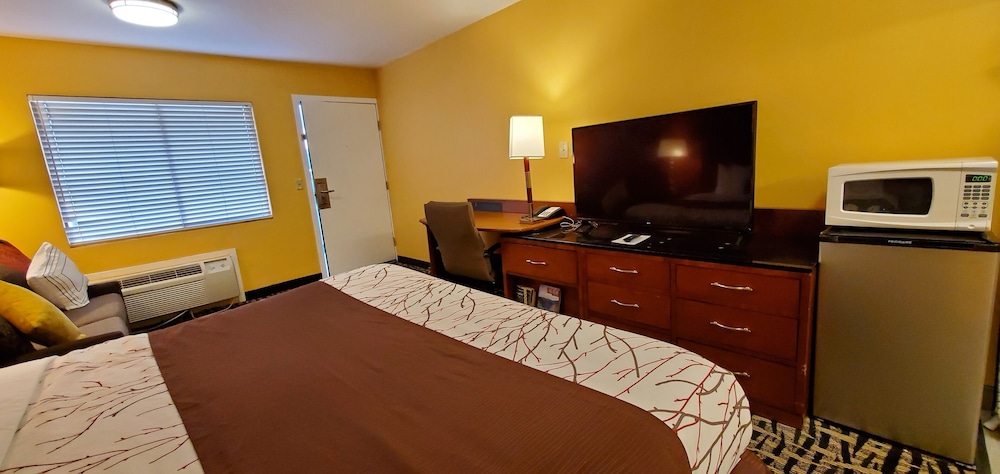 Apple Inn Motel - photo 31