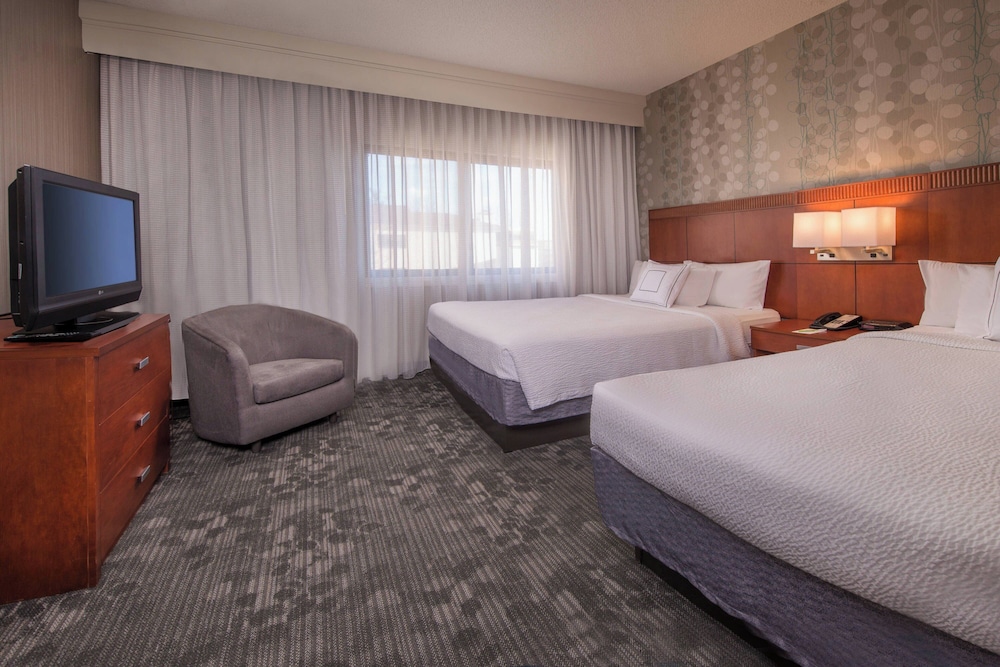 Courtyard by Marriott Washington Dulles Airport Chantilly - photo 6