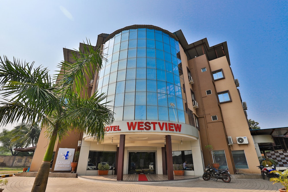 Treebo Westview in Vapi, India