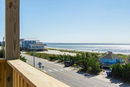 A Most Steller Place by Oak Island Accommodations - photo 38