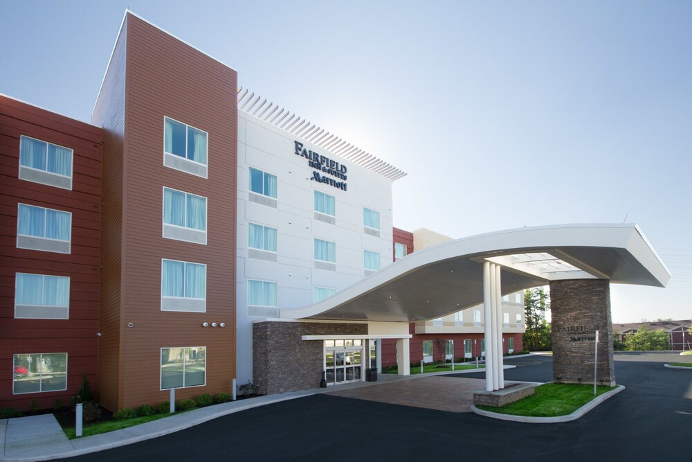 Fairfield Inn & Suites by Marriott Buffalo Amherst University - photo 39