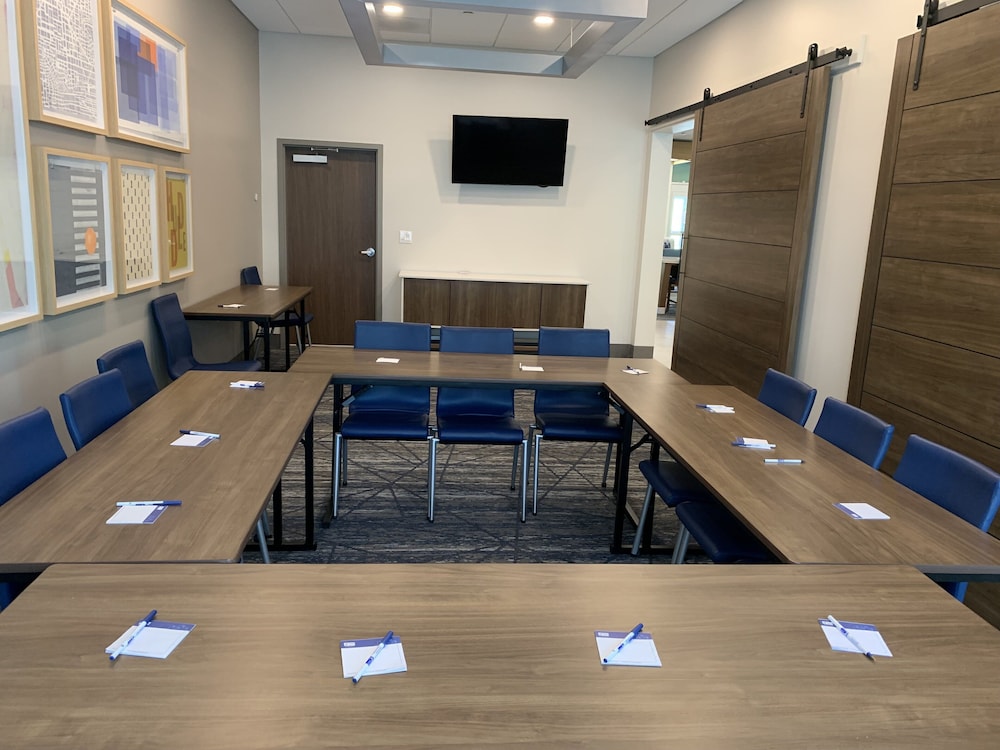 Holiday Inn Express White Marsh by IHG - photo 38