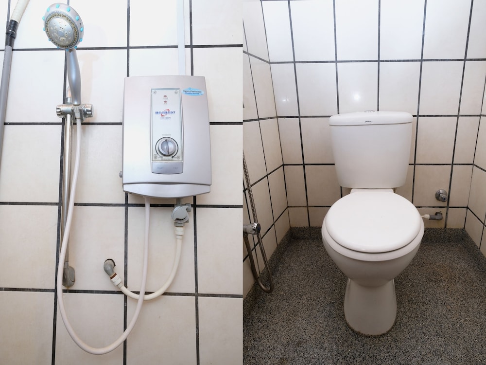 Oyo 1028 15 Avenue Inn in Kota Bharu, Malaysia