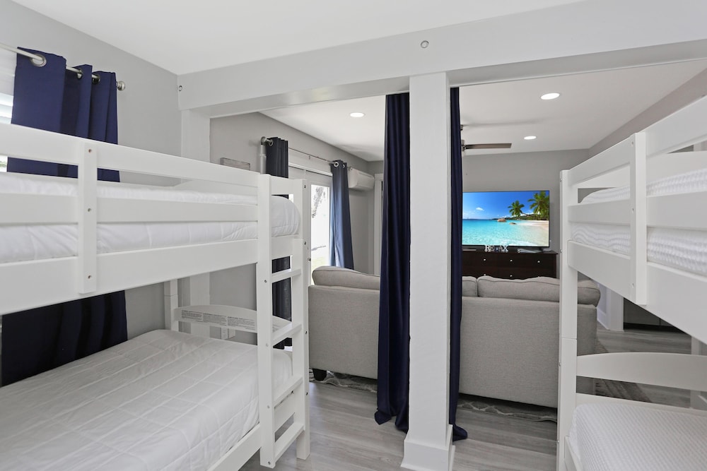 Anchored Inn by Pristine Properties Vacation Rentals - photo 6