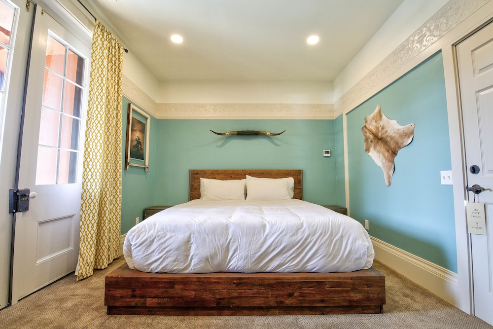 The Groveland Hotel - photo 30