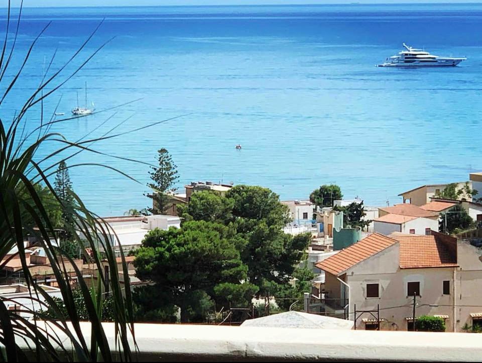 Scala Dei Turchi the White Wall in Realmonte, Italy