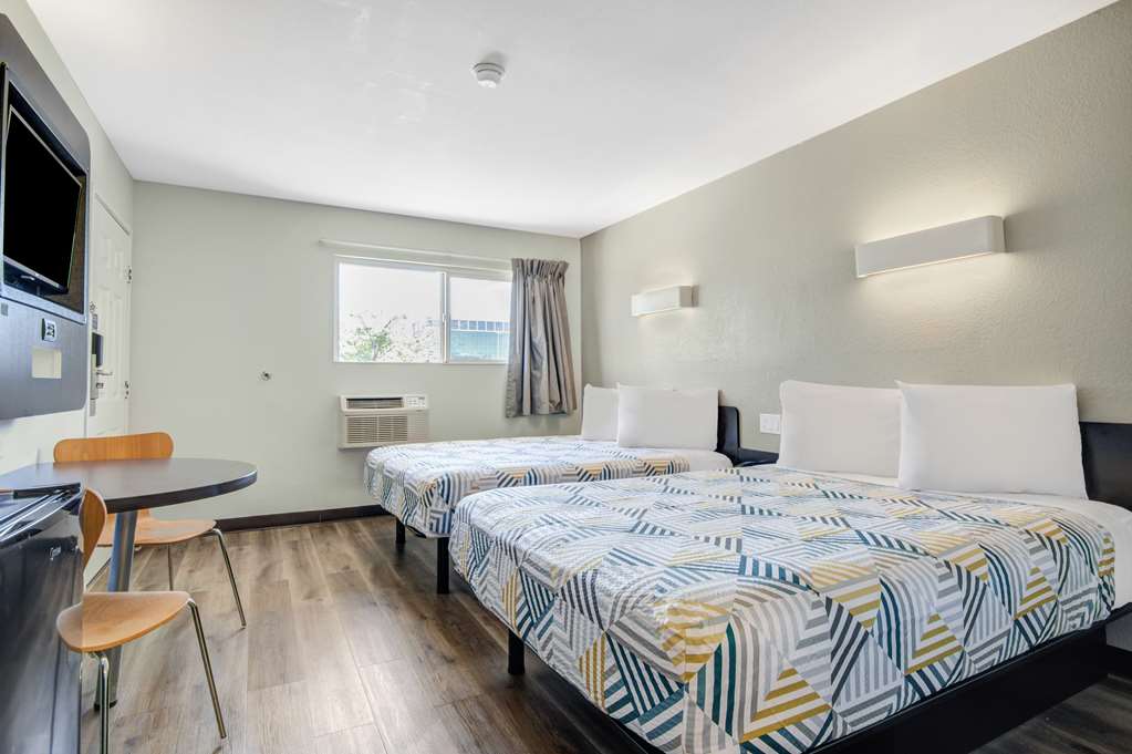 Motel 6 San Jose CA Airport - photo 22