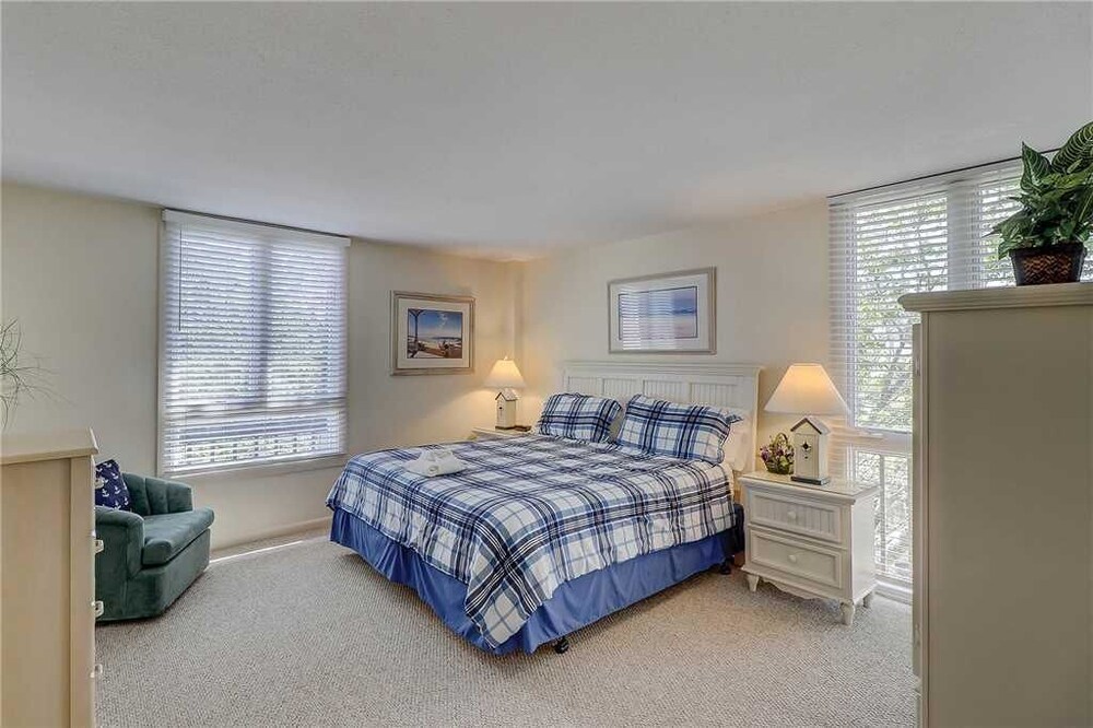 1044 Caravel Court at The Sea Pines Resort - photo 3