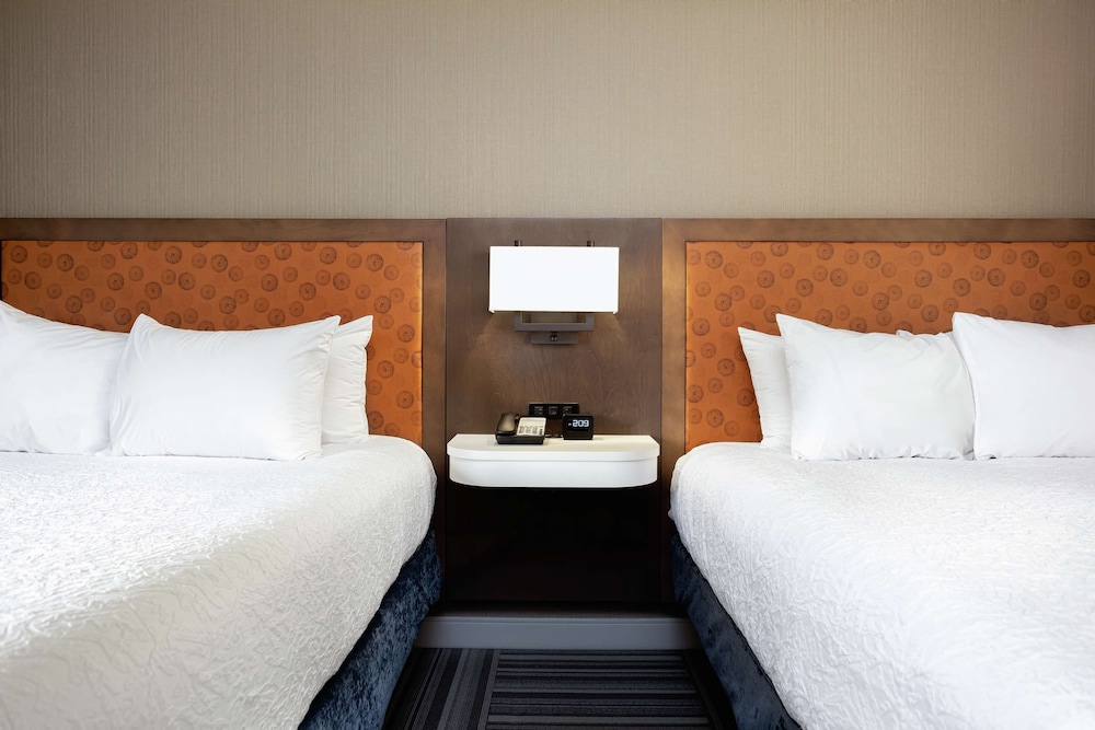 Hampton Inn Kingsport - photo 9