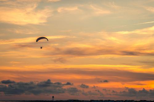 A Beach Music Paradise by Oak Island Accommodations - photo 28