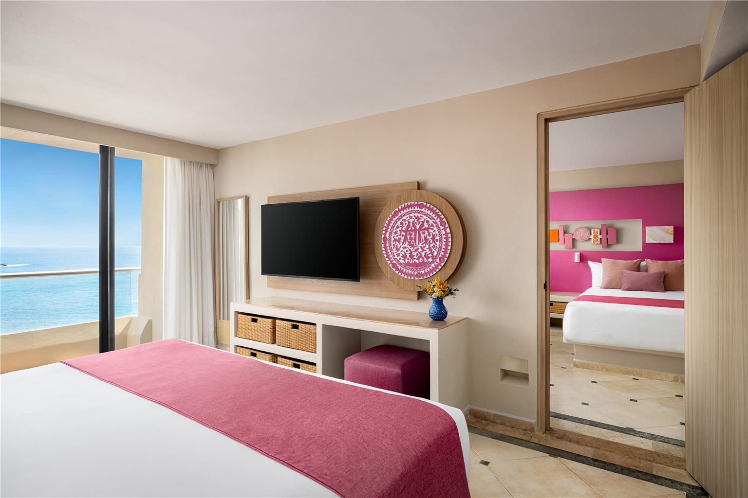 Guest room
