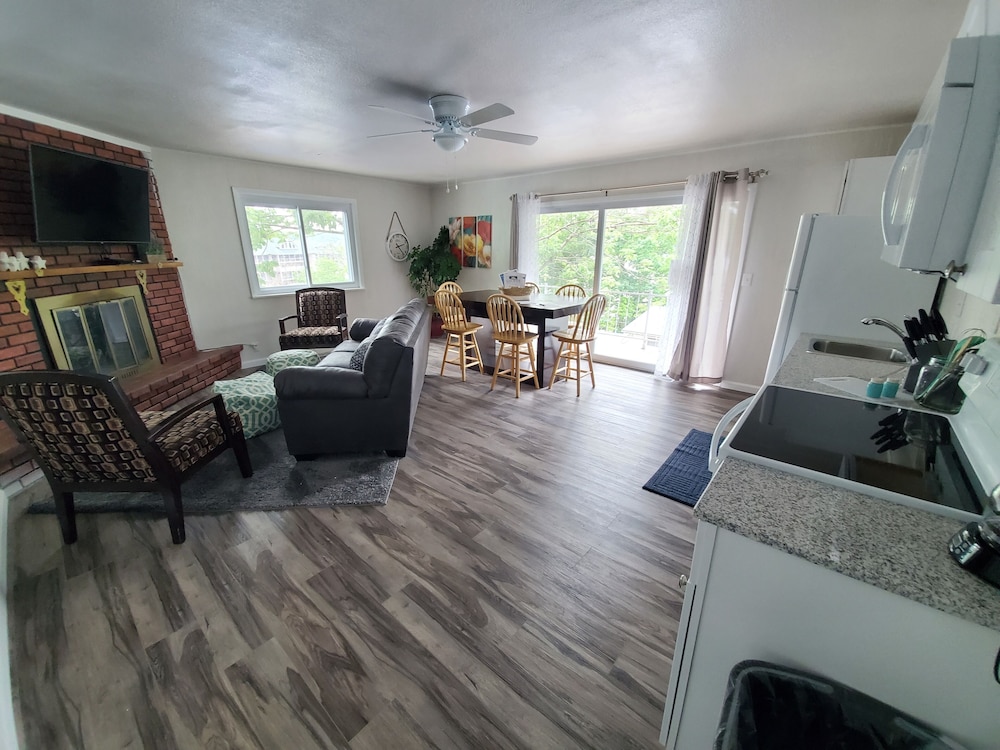 Lake Breeze Resort - photo 66