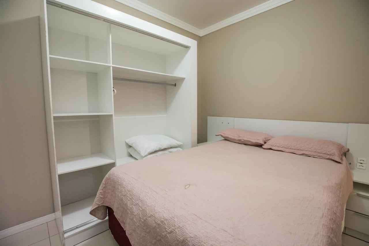 Apartamento AV. Brasil Frente Sh. Atlântico