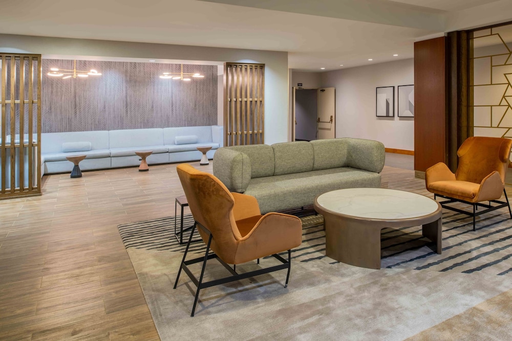 DoubleTree by Hilton San Francisco Airport - photo 5