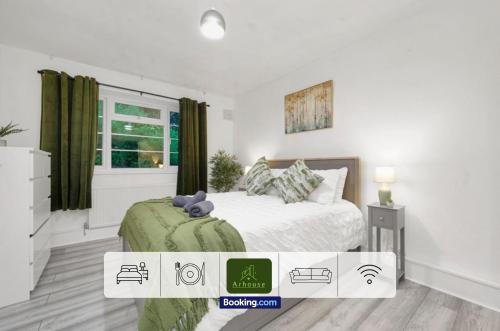 1 Bedroom Apartment By Arhouse Apartments Short Lets & Serviced Accommodation Highbury With Free WiFi — 4-Star Luxury Hotel in London, United Kingdom