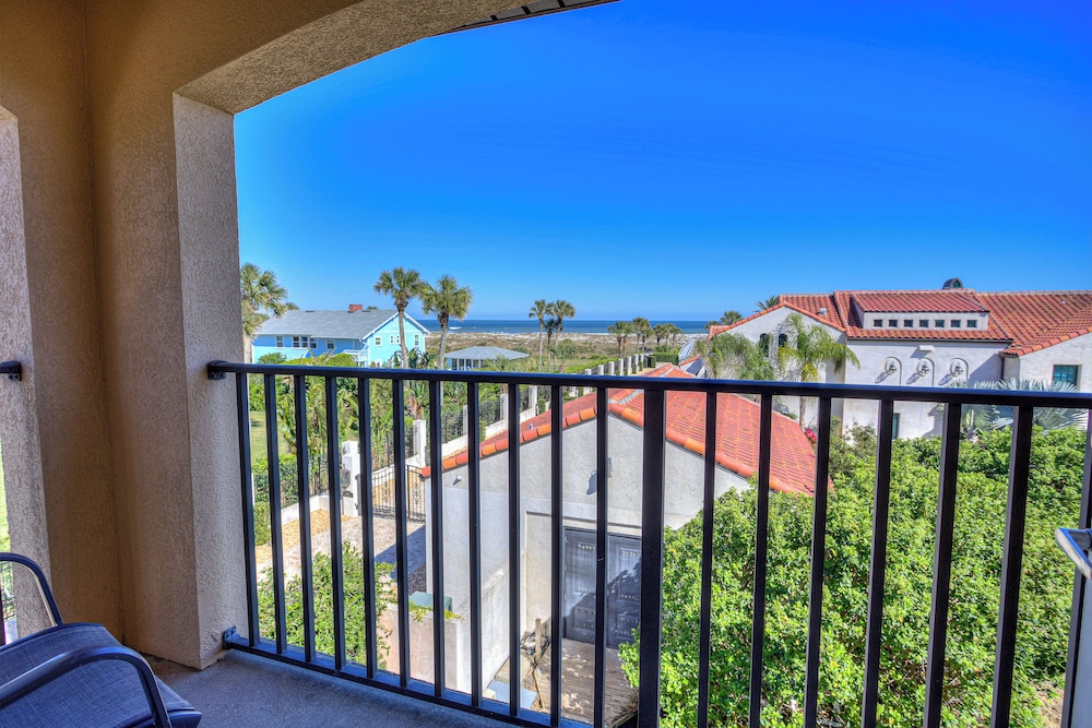 La Fiesta Ocean Inn And Suites - photo 47