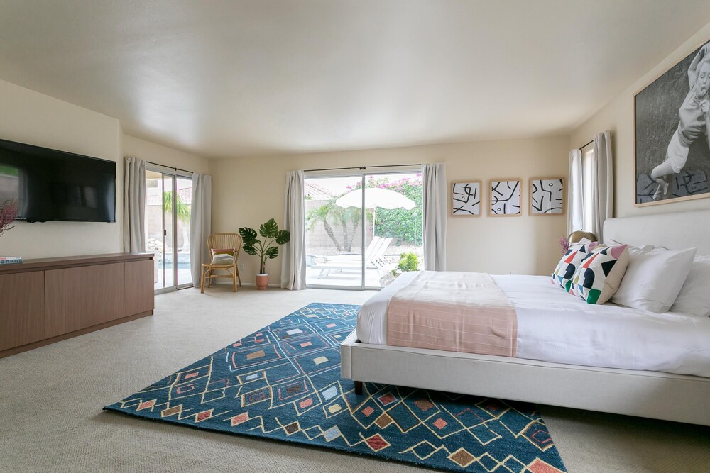 Flamingo by AvantStay Desert Oasis 10 Mins to Coachella w Pool La Quinta - photo 8