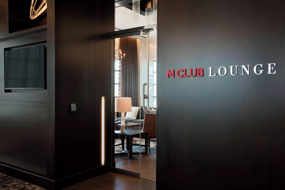 Buffalo Marriott At Lecom Harborcenter - photo 37