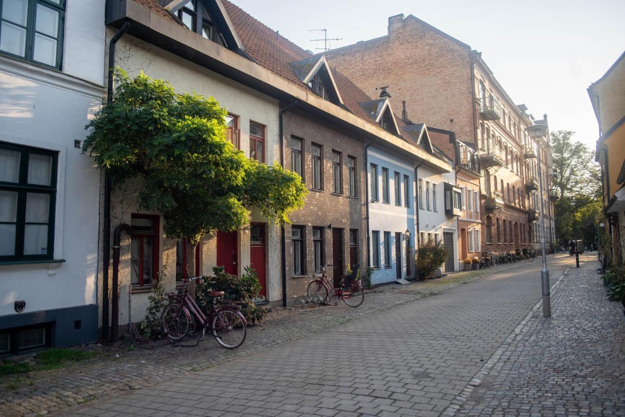 Townhouse mitt i centrala Malmö — 4-Star Luxury Hotel in Malmoe, Sweden