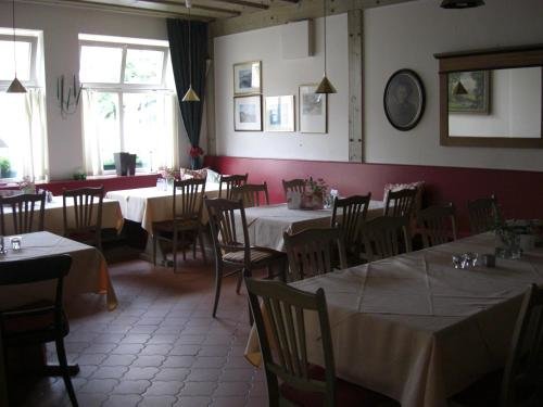 Hotel zur Post Garni — Dietfurt — photo 4